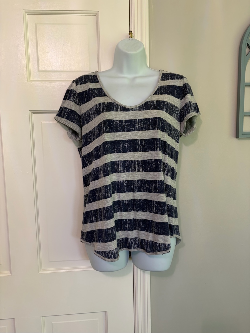 Canyon River Blues Striped Scoop Neck Tee - Black and Cream